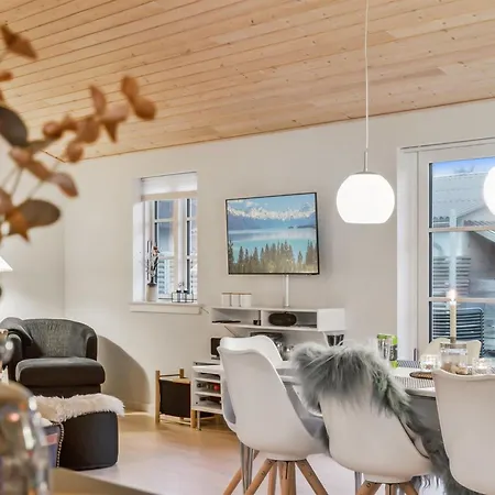 Vakantiehuis Svante - 600m From The Sea By Interhome *