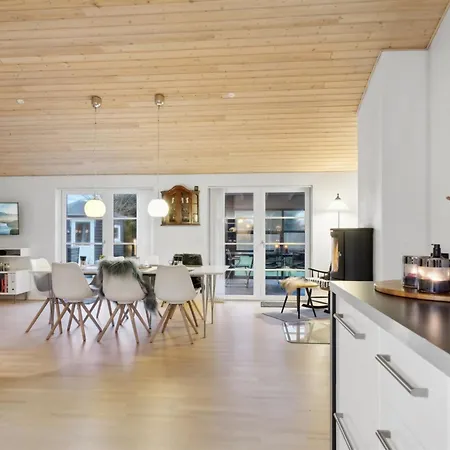 Svante - 600m From The Sea By Interhome Vakantiehuis *